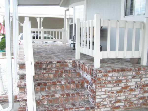 Foothill Terrace Mobile Home Park4095 Fruit St #617La Verne, CA 91750