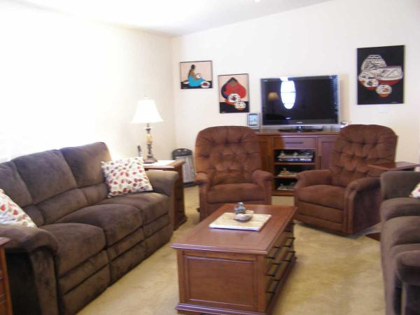 Foothill Terrace Mobile Home Park4095 Fruit St #617La Verne, CA 91750
