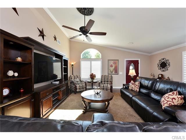 2439 Moss CR, La Verne, United States 91750