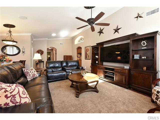 2439 Moss CR, La Verne, United States 91750