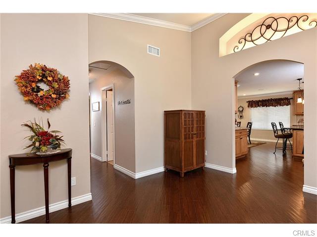 2439 Moss CR, La Verne, United States 91750