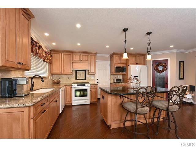2439 Moss CR, La Verne, United States 91750