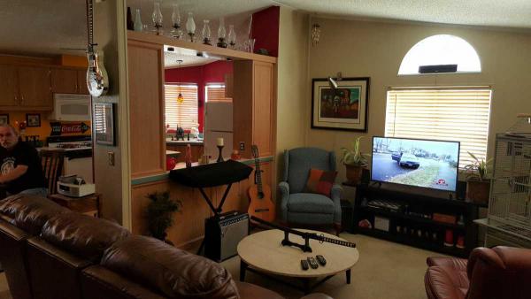 Swan Lake Mobile Country Club 5800 Hamner Ave #421Mira Loma, CA 91752