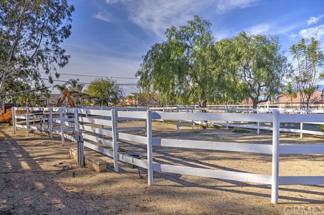 6510 Wineville Avenue, Jurupa Valley, CA 91752