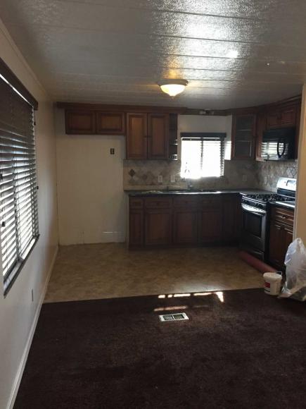 Samoa Village Mobile Home Estates 310 east philidephia stOntario, CA 91761