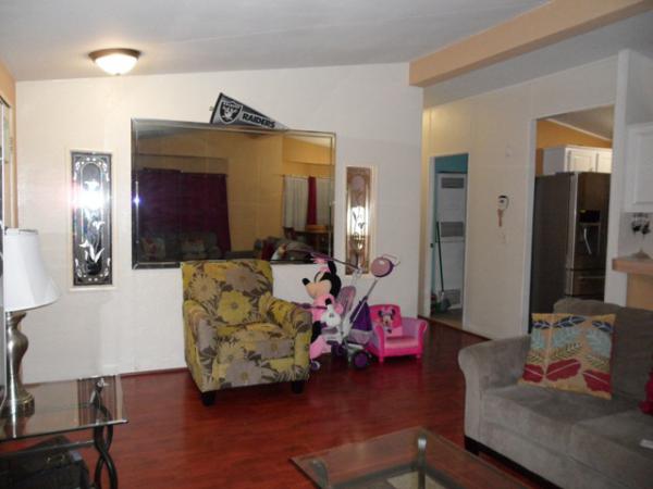Samoa Village Mobile Home Estates 310 E Philadelphia stOntario, CA 91761