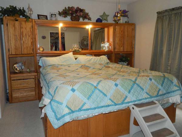 Samoa Village Mobile Home Estates 310 East PhiladelphiaSpace #31Ontario, CA 91761
