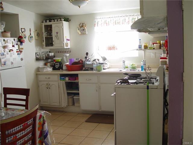 10386 Benson AV, Montclair, United States 91763