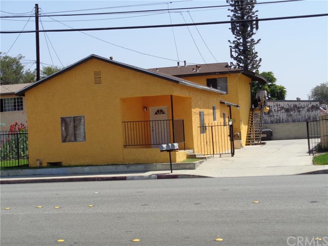 1748 S Reservoir St, Pomona, United States 91766