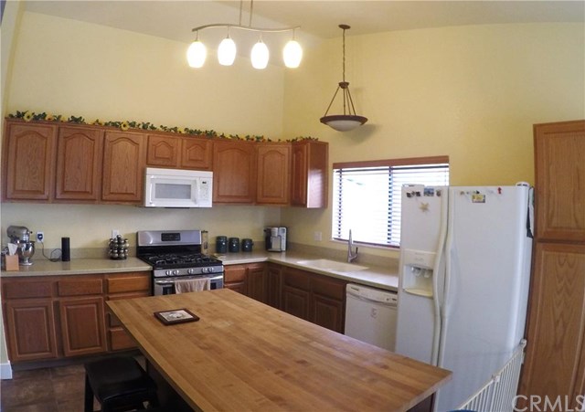 4 Redrock Lane, Phillips Ranch, CA 91766