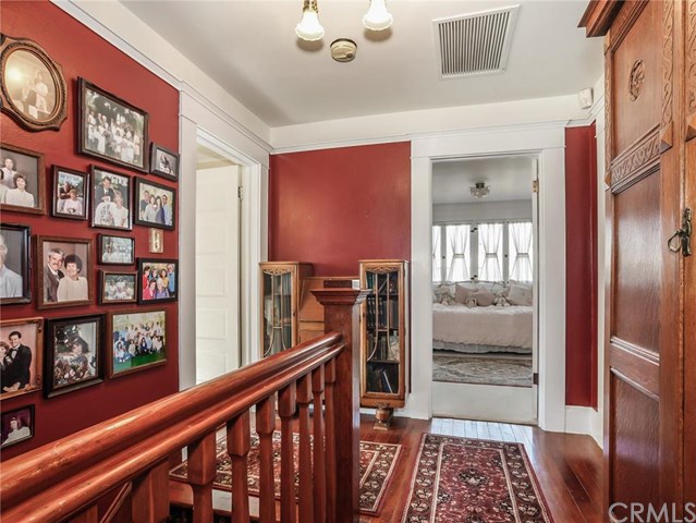 395 East Jefferson Avenue, Pomona, CA 91767