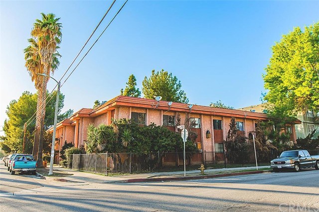 382 Valera Ave