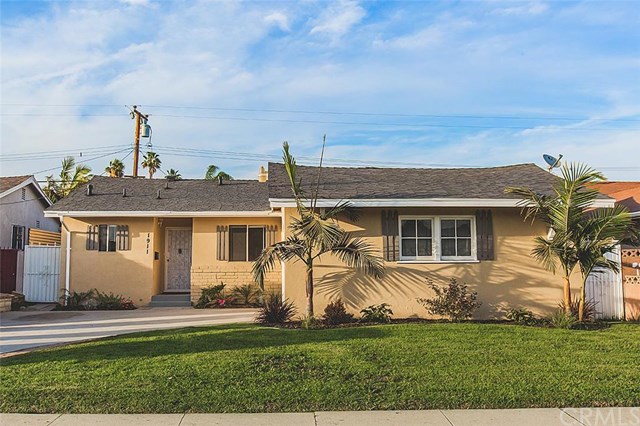 382 Valera Ave