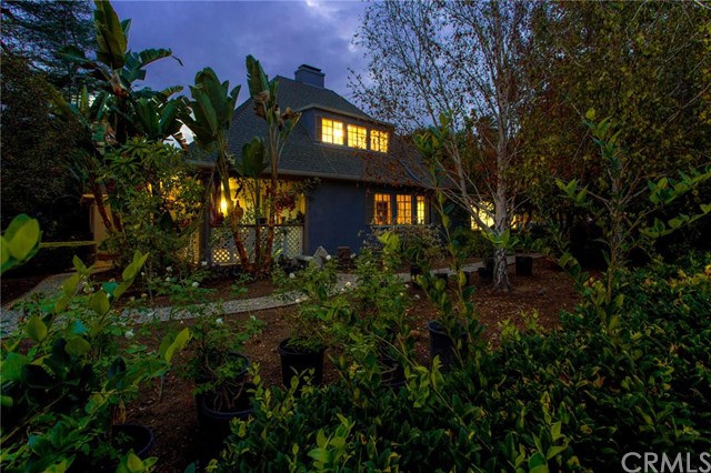 395 Garfield Avenue, Pomona, CA 91767