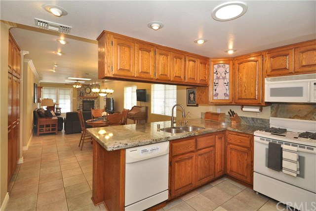 525 North Monte Vista Avenue North, San Dimas, CA 91773