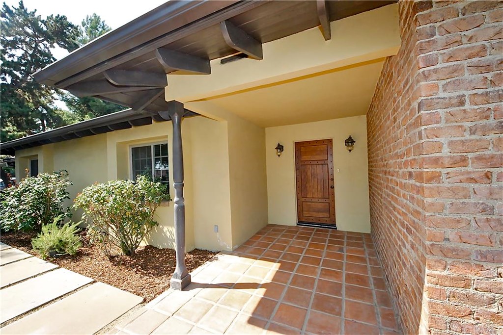 2404 North San Antonio Avenue, Upland, CA 91784