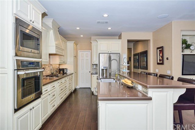 1759 Seth Loop West, Upland, CA 91784