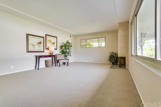 190 West 16th Street, Upland, CA 91784