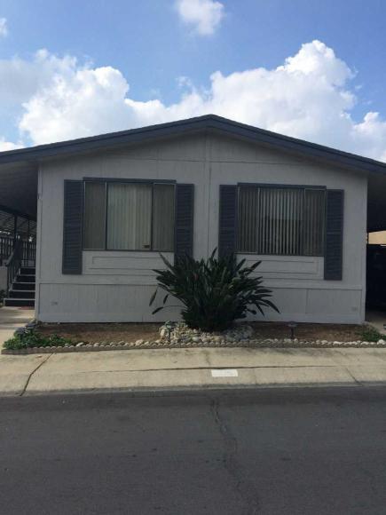 Upland Meadow Mobile Estates 929 E FOOTHILL #126Upland, CA 91786