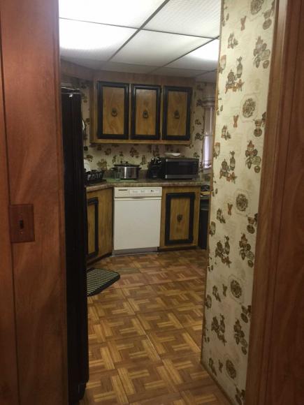 Upland Meadow Mobile Estates 929 E. Foothill Blvd #194Upland, CA 91786