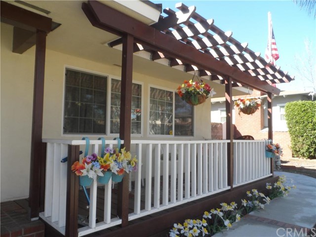 841 N Palm Ave, Upland, United States 91786