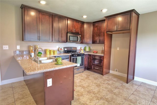 1269 North Palm Avenue, Upland, CA 91786