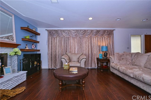 841 North Palm Avenue, Upland, CA 91786