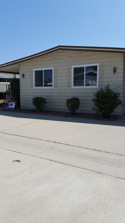 Walnut Hills Mobile Home Community 3745 Valley BlvdWalnut, CA 91789