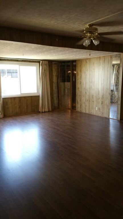 Walnut Hills Mobile Home Community 3745 Valley BlvdWalnut, CA 91789