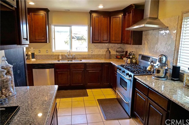 1122 West SERVICE Avenue, West Covina, CA 91790