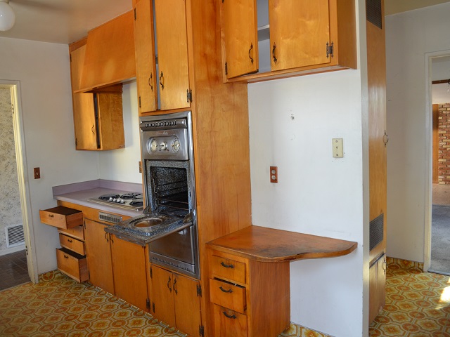 624 N Yaleton AveWest Covina, CA, 91790Los Angeles County