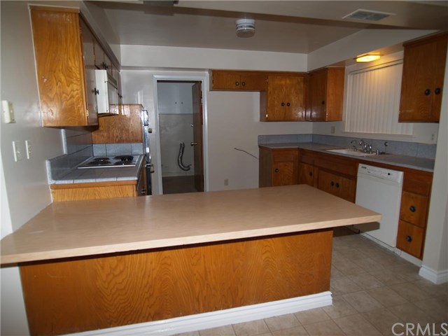 747 South Magnolia Avenue, West Covina, CA 91791