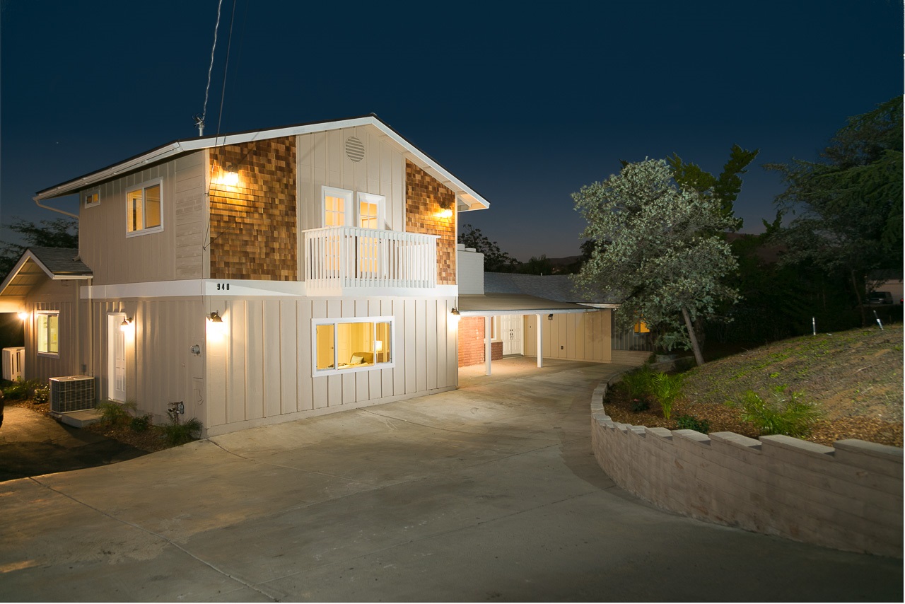 940 S Grade Rd, Alpine, CA 91901