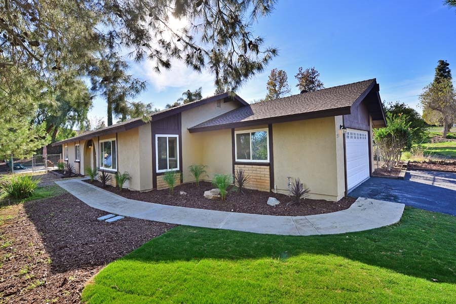 2511 Kenda, Alpine, CA 91901