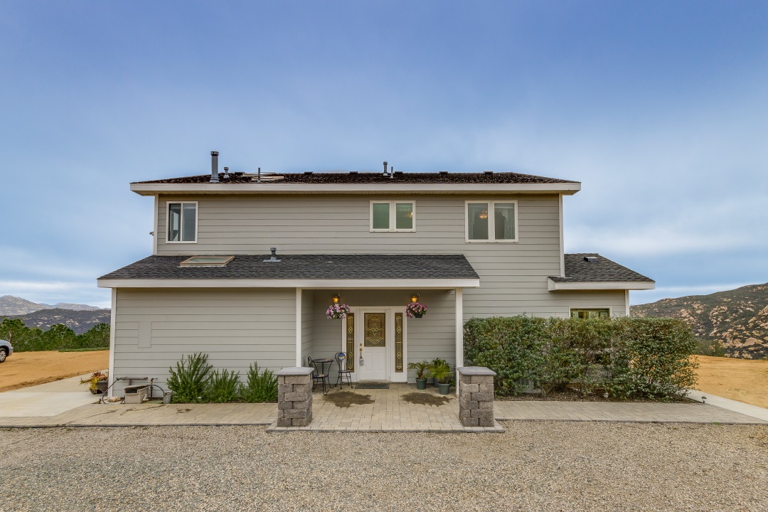 6523 Japatul Highlands Rd., Alpine, CA 91901