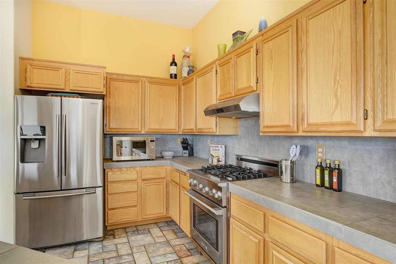 2673 Lobelia Rd, Alpine, CA 91901