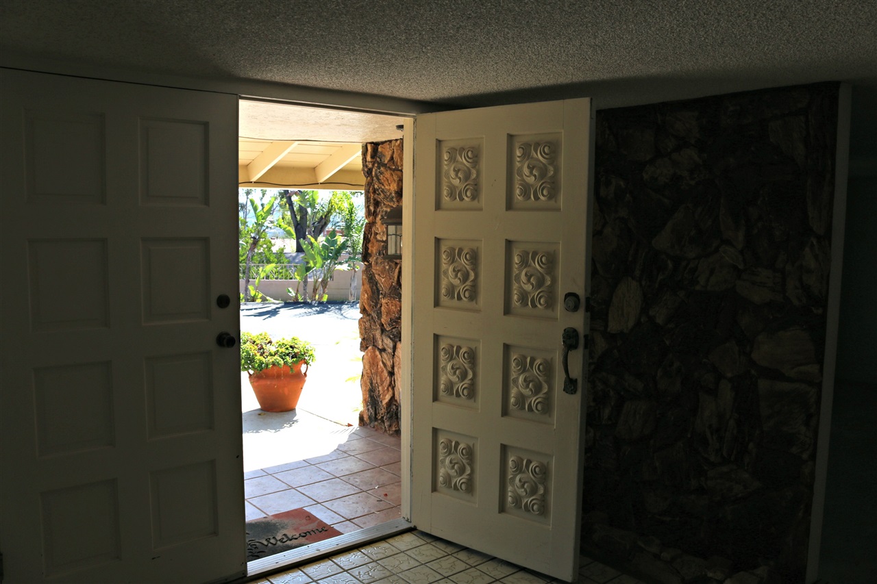 5656 Pray St, Bonita, CA 91902
