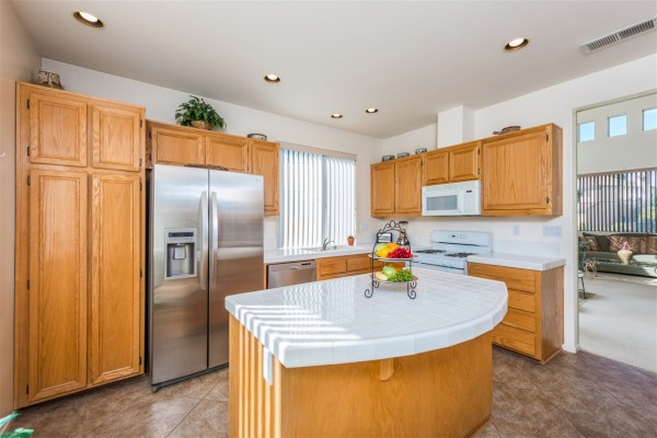 968 Camino La Paz, Chula Vista, United States 91910