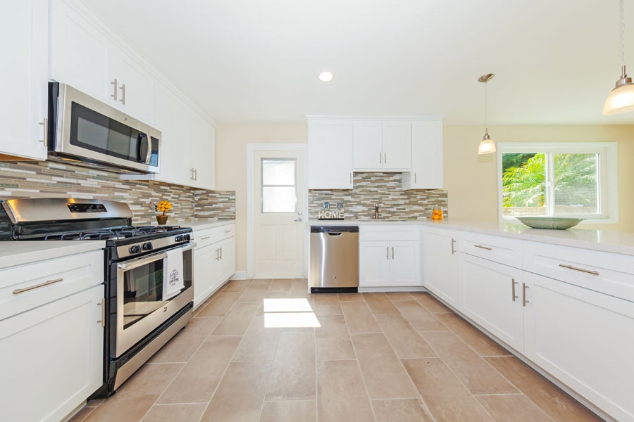 868 HALECREST, Chula Vsita, CA 91910