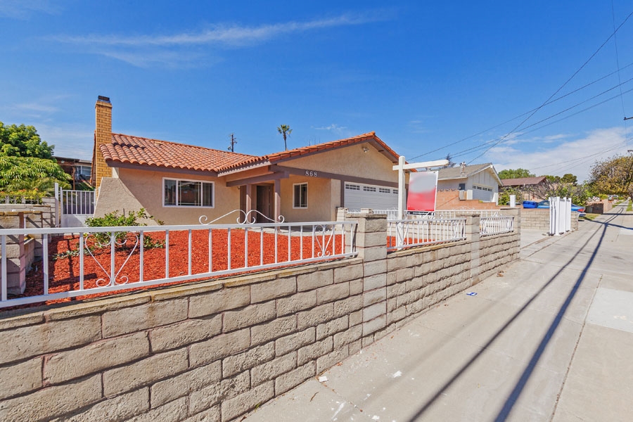 868 HALECREST, Chula Vsita, CA 91910