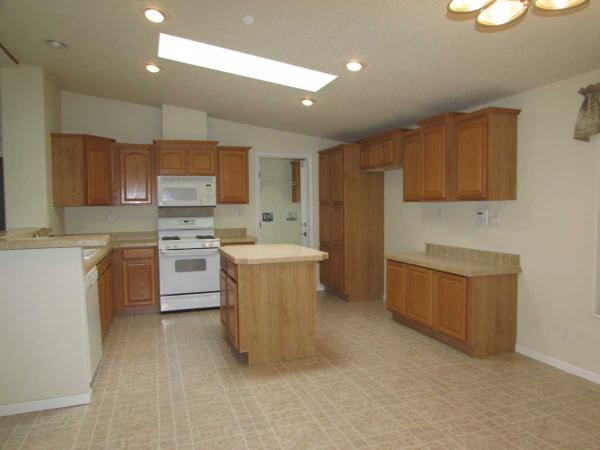Lynnwood South Mobile Estates 444 Anita St #37Chula Vista, CA 91911