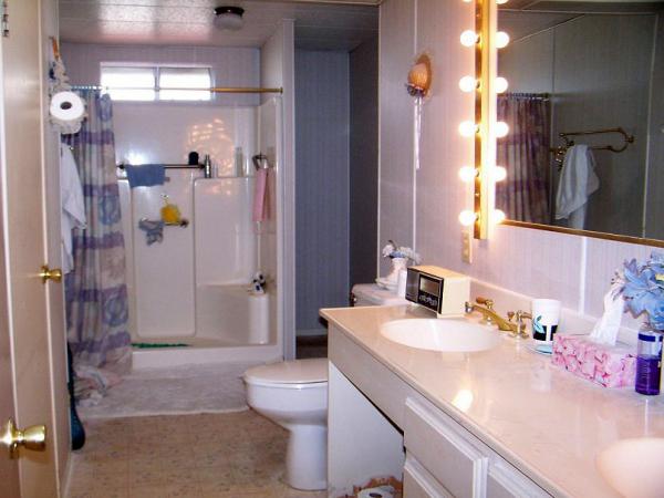 Lynnwood South Mobile Estates 444 Anita St.Chula Vista, CA 91911