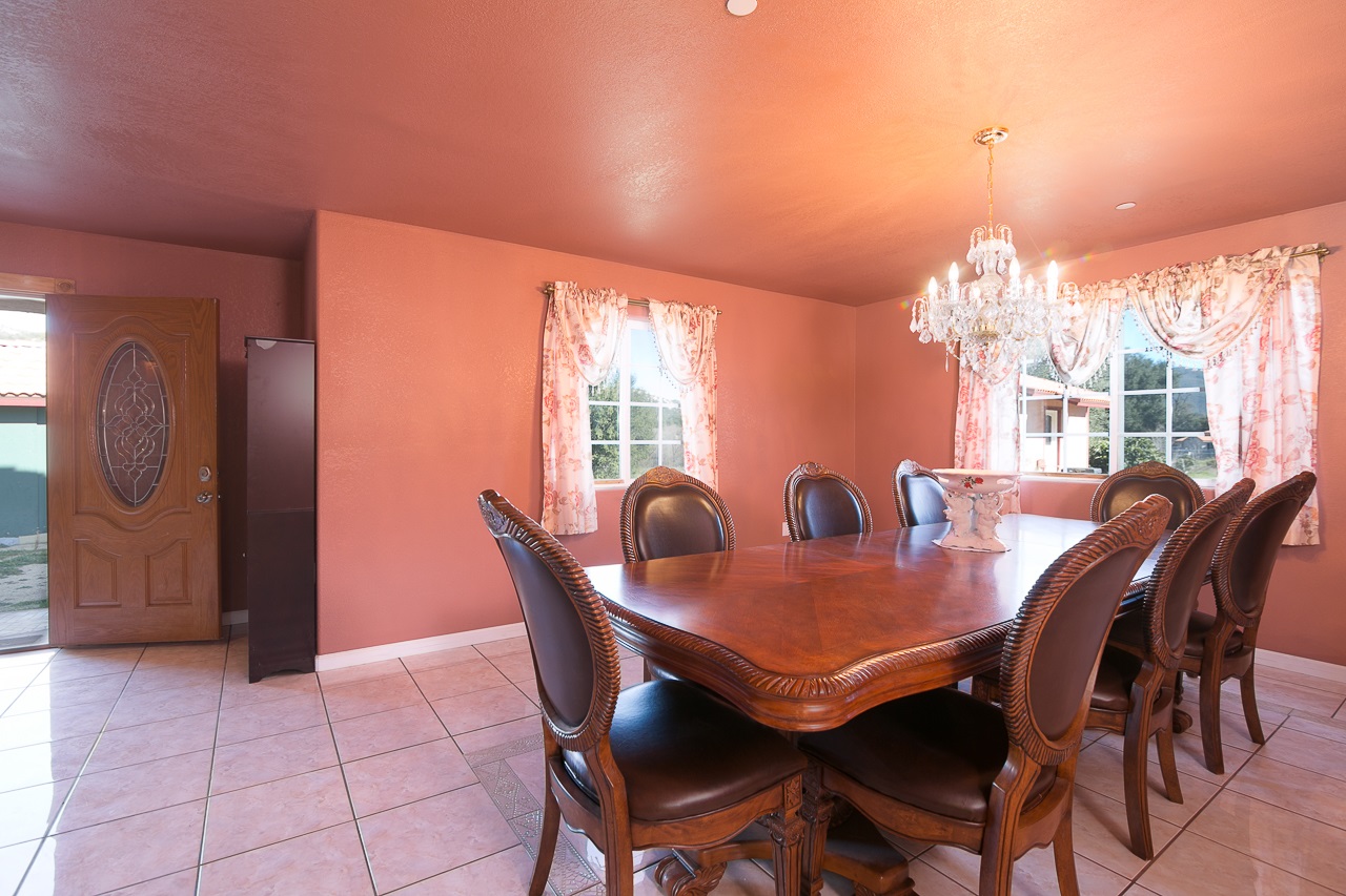 9879 Oak Grove Drive, Descanso, CA 91916