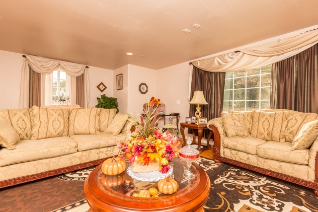 10051 Hulburd Grove Drive, Descanso, CA 91916