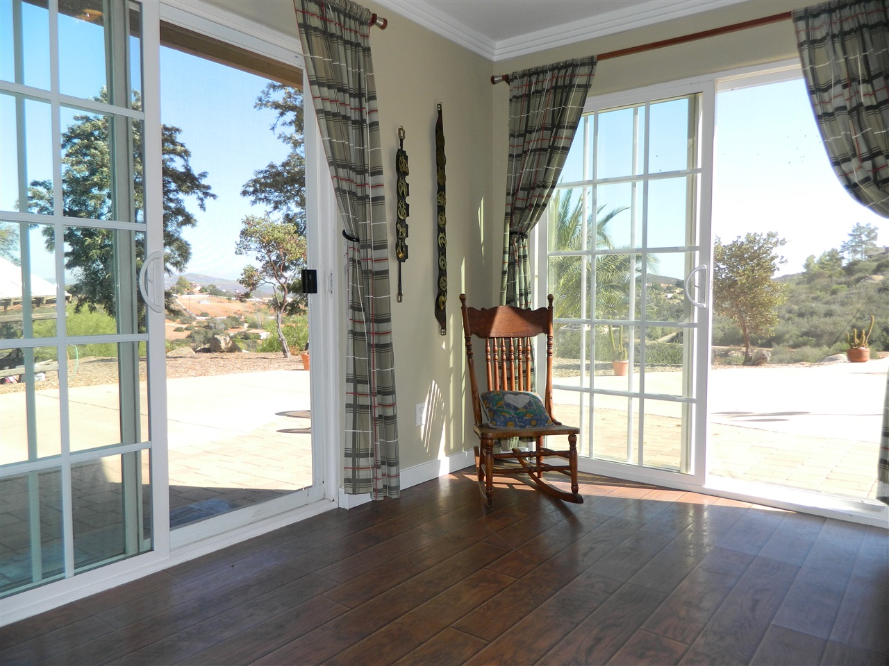 20517 Manzanita Way, Jamul, CA 91935