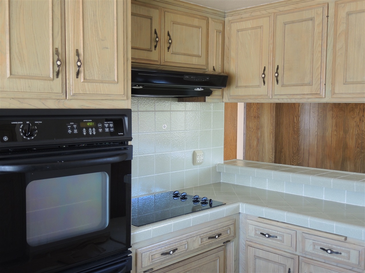 4028 Yale Ave, La Mesa, CA 91941
