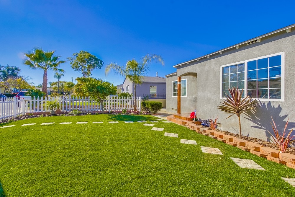4062 Violet Street, La Mesa, CA 91941