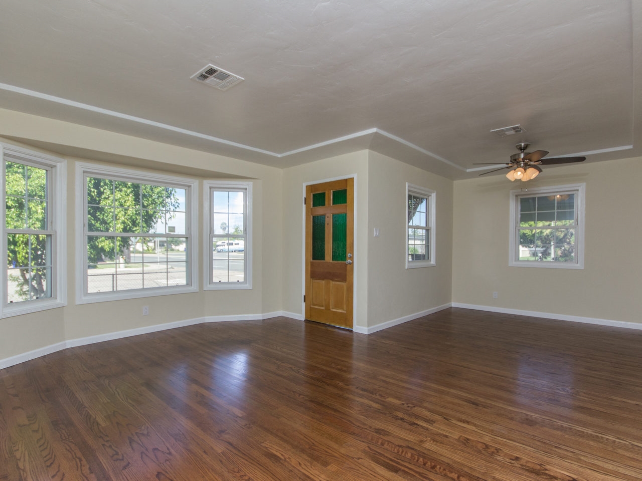 8739 Washington Ave, La Mesa, CA 91942