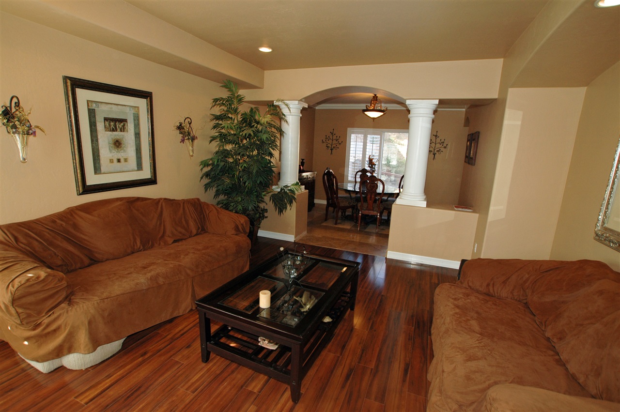 9844 EUCALYPTUS ST., Spring Valley, CA 91977