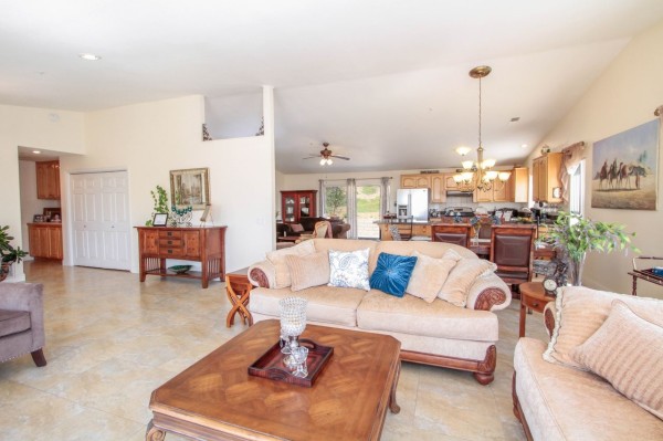 1075 Jaeger, Spring Valley, United States 91977